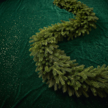 Pre-Lit Cedar Christmas Garland